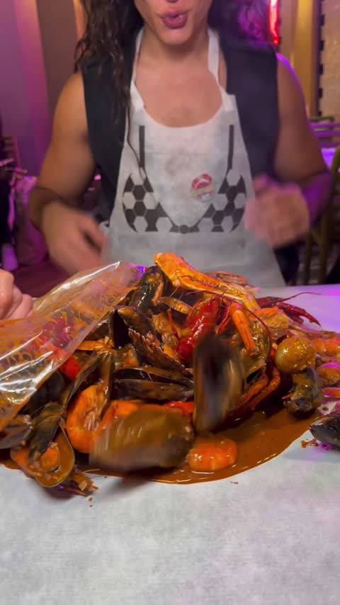 WOWCRAB reel